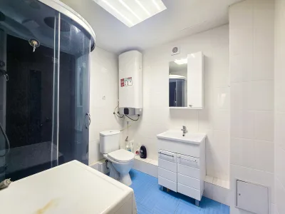 2-к квартира 45 м² 1/12 эт., Виноградная — миниатюра 6