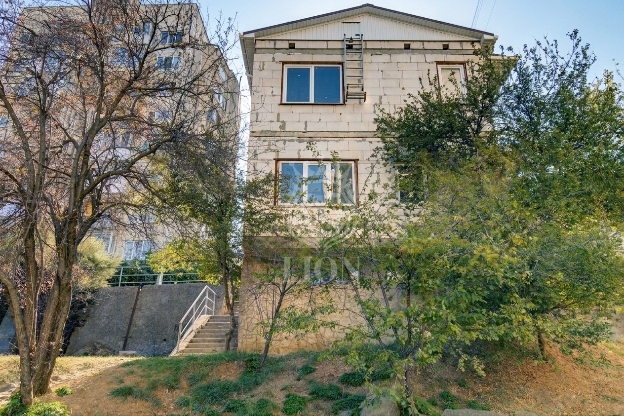 Таунхаус 124 м² на 0.75 сот., Алушта — фото 13