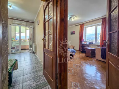 1-к квартира 37.1 м² 7/12 эт., Октябрьская