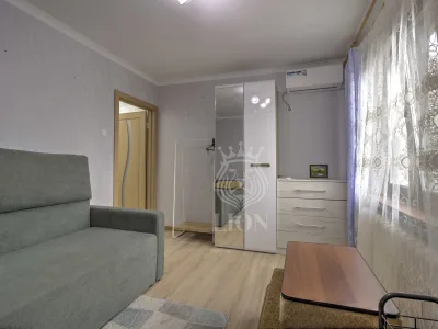 2-к квартира 56.1 м² 5/5 эт., Заречная — миниатюра 6